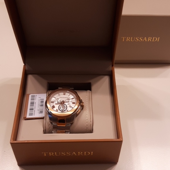 Trussardi Other - NWT Trussardi T101 Gentlemen Stainless Steel Watch